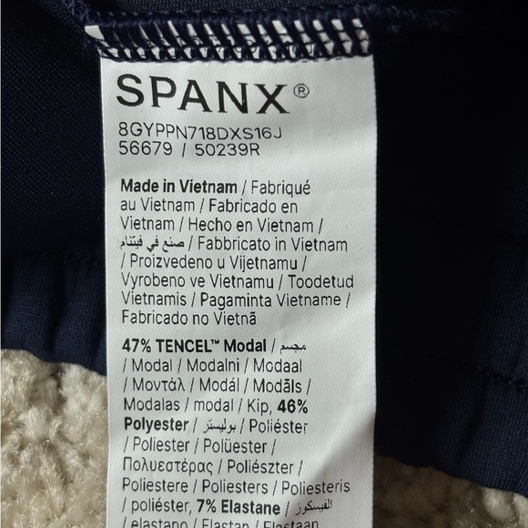 SPANX Air Essentials NWOT Women’s Wide-Leg Navy Drawstring Pants Sz L - Picture 5 of 5